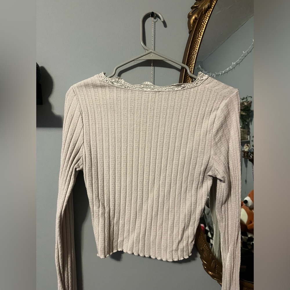 cotton on long sleeve - Picture 2 of 2